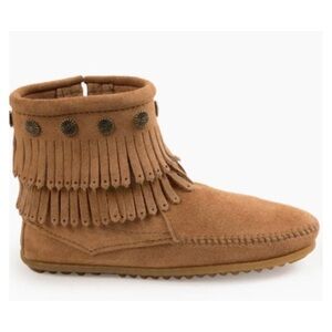 Size 7 Minnetonka Double Fringe Side Zip Suede Boots Moccasins